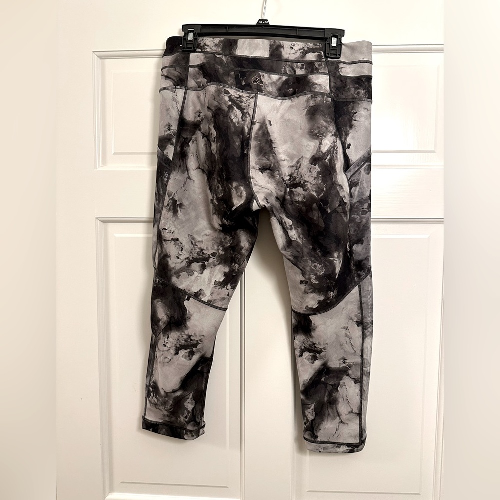 Calia Crop Yoga Pants
